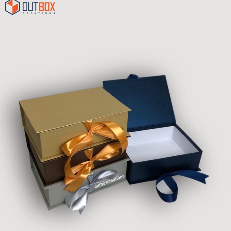 

Belanja disiniDd2D7 Box kado warna-warni