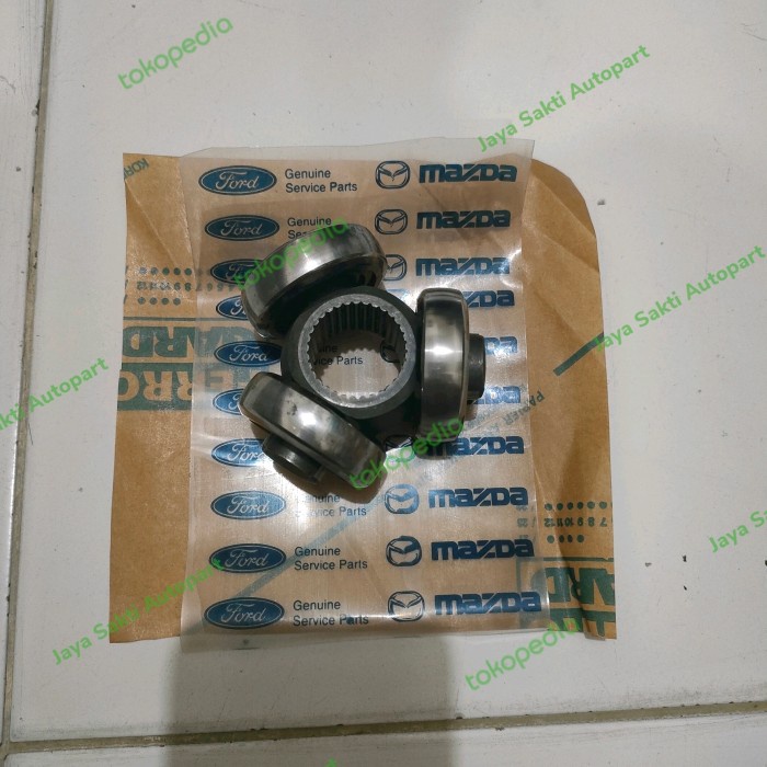 Bearing/Tripod Bagian dalam CV Joint/As Roda Mazda 8 Ori