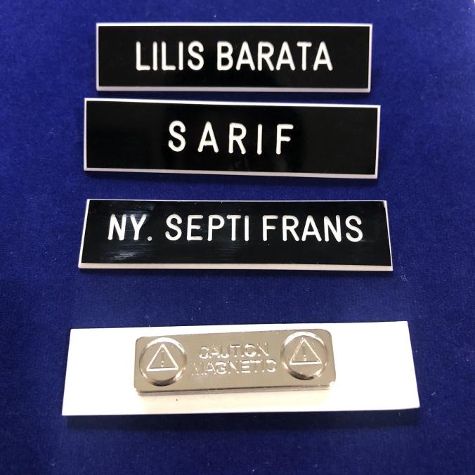 

=====] Name tag/nama dada gravo bahan akrilik terbaru magnet langsung jadi