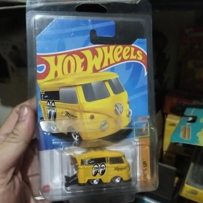 Hotwheels Mooneyes Kool Kombi