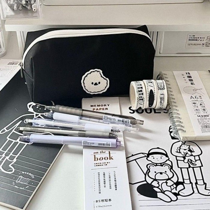 

Kotak Pensil Pouch Canvas Tempat Pensil Cute Eaten Cookie Organizer G9