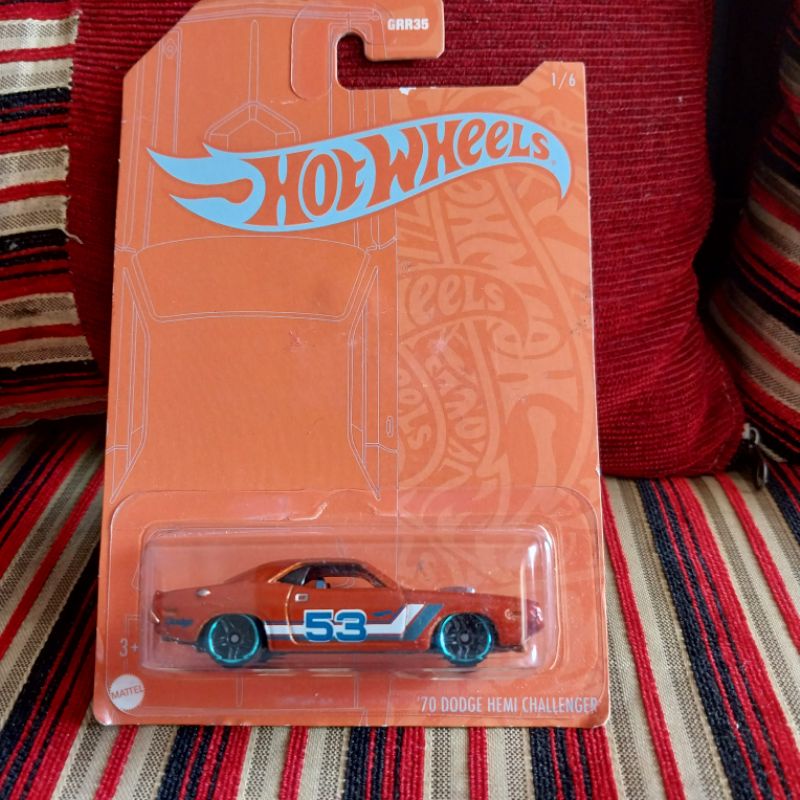 Hot Wheels 70 Dodge Hemi Challenger