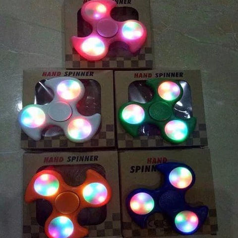 Murmer SPINER NYALA LED / MAINAN HAND SPINNER 3 LAMPU