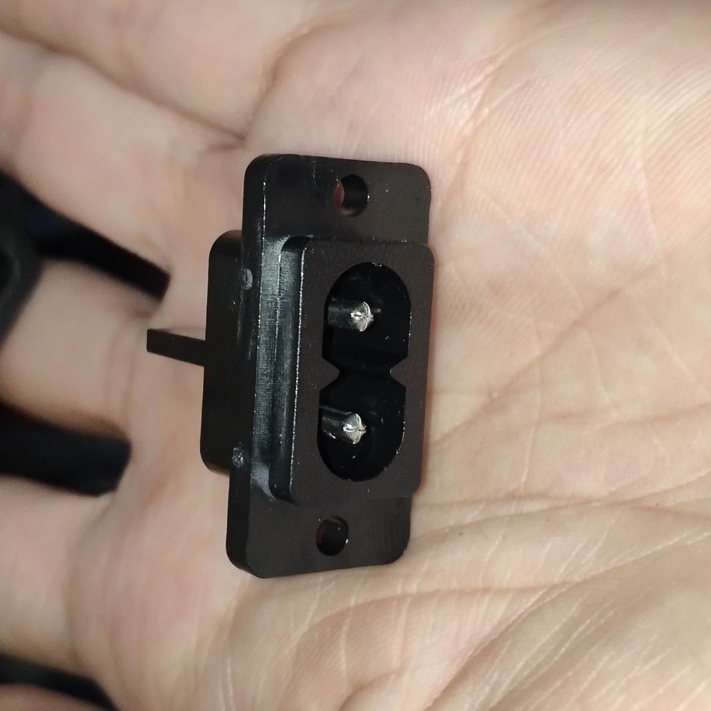 SOCKET KONEKTOR KABEL AC ANGKA 8 2 PIN. SOKET AC POWER 2 LUBANG ANGKA 8