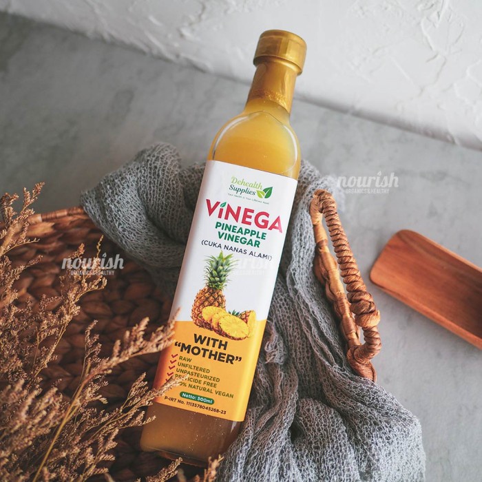 

Vinega, Pineapple Vinegar with Mother / Cuka Nanas alami 500ml
