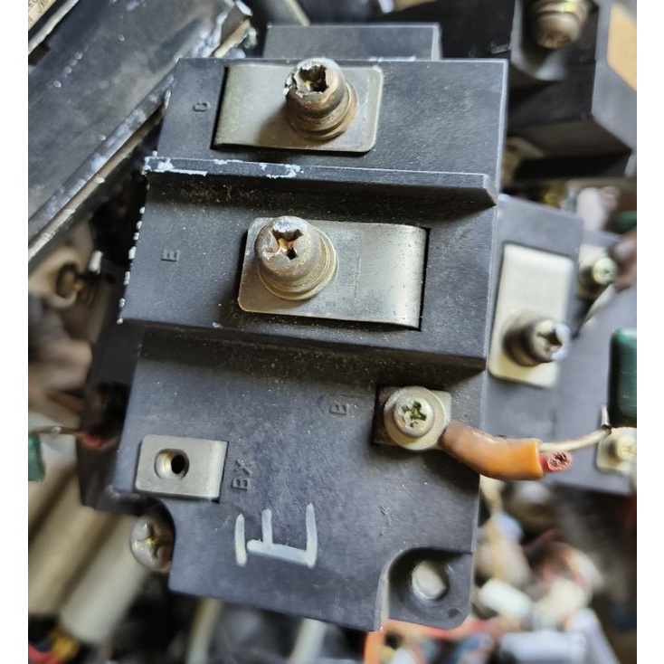 IGBT MITSUBISHI TYPE QM300HA-A