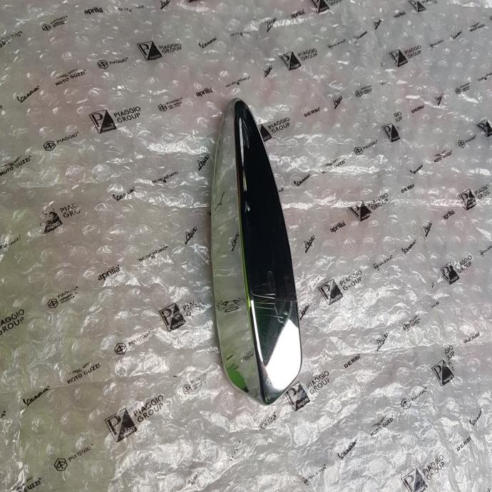 *****] Crest/Jengger Spakbor Depan Vespa Primavera