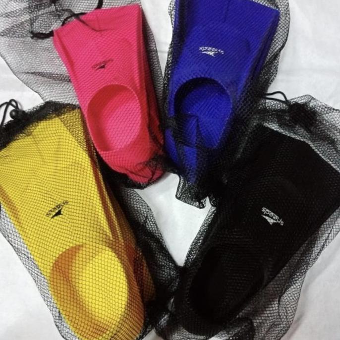 sepatu /kaki katak renang speedo