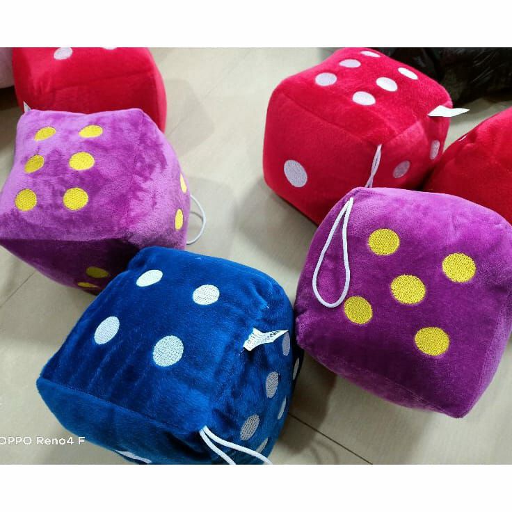 ★ Sdf Boneka bantal dadu 20cmx 20cm ✼ ↓