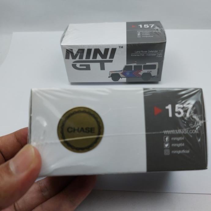 CHASE MiniGT Mini GT 157 Land Rover Defender 110 Korlantas Polri