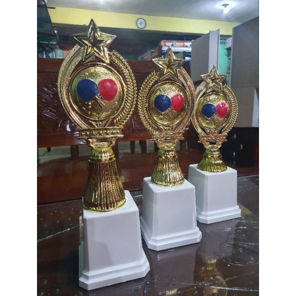 piala trophy tropi set tenis meja basket