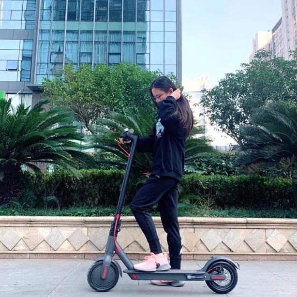 Skuter Listrik Dami Merek Xiaomi Scooter Electric
