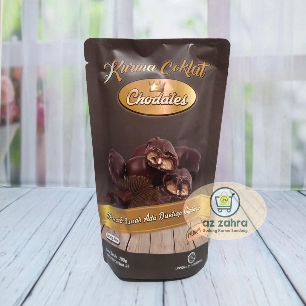 

Chodates Kurma Coklat Dengan Kacang Mete