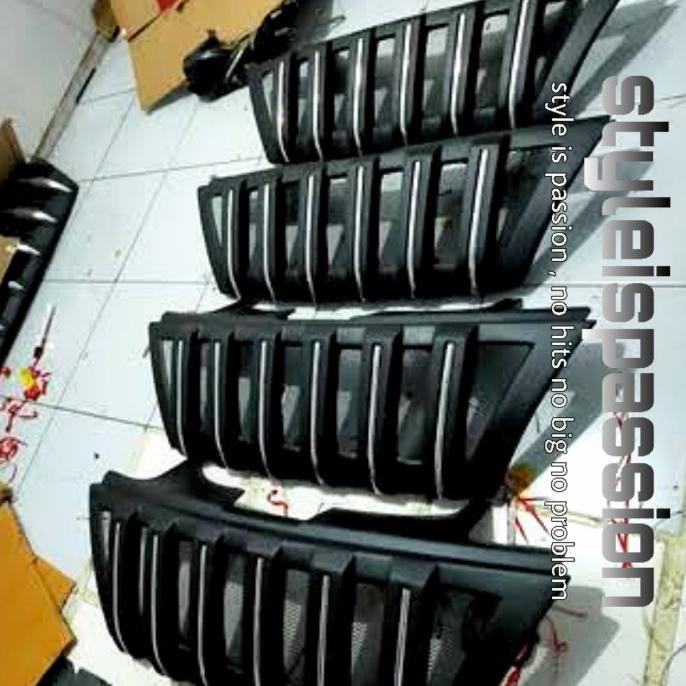 }}}}}}] Bemper depan isuzu panther touring model apollo - grill panther