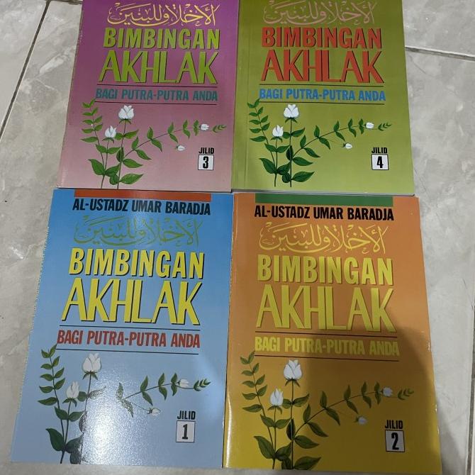terjemahan kitab Akhlak lil banin 1 set 4 buku