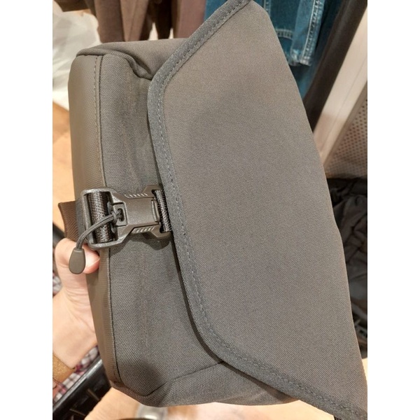 Tas Drawsting Bag sling bag UNIQLO ORIGINAL