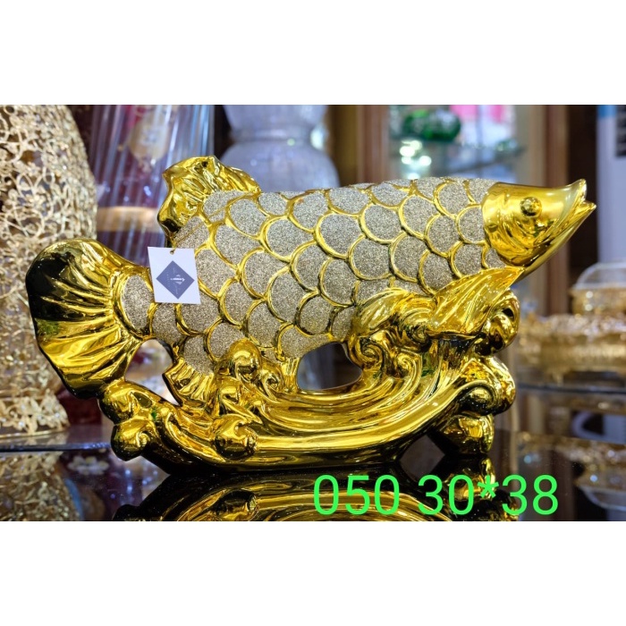 Ikan Arwana Keramik Gold / Ikan Arwana / Pajangan Arwana Besar