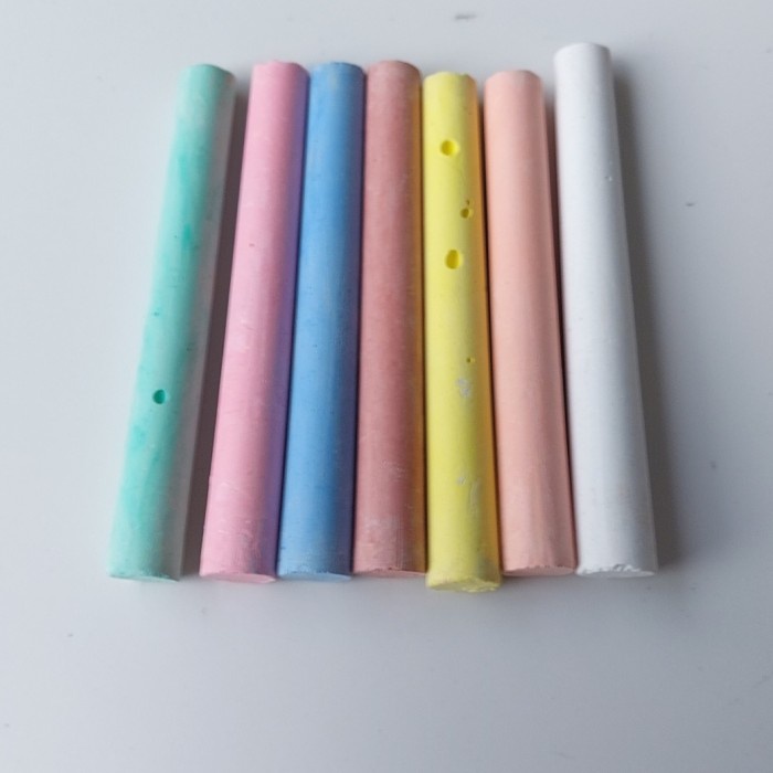 

Kapur Tulis Putih dan Warna Ecer 1 Buah