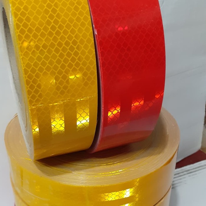 

Produk Terbaru Stiker Scotlite Cina 2" X 50M Untuk Uji Kir Mobil Bok Standar Dishub