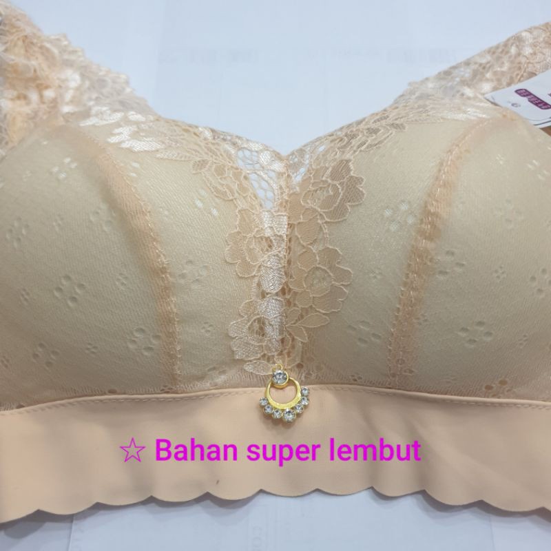 Bh Fashion 1986 Big Cup Sayap Lebar Bra Seamless [Tanpa Jahitan] Sayap Lebar Tanpa Kawat Kait 4