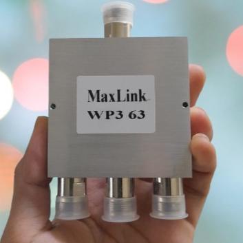 

AKASHMARKET !!! Splitter Repeater Untuk GSM-3G-4G-Wifi Split 3 Way Kotak - TERLARIS !