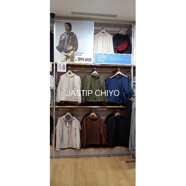 Men Jaket Parka Reversible (Water Repellent) UNIQLO