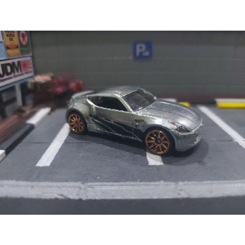 Hotwheels Nissan 370Z Zamac Loose
