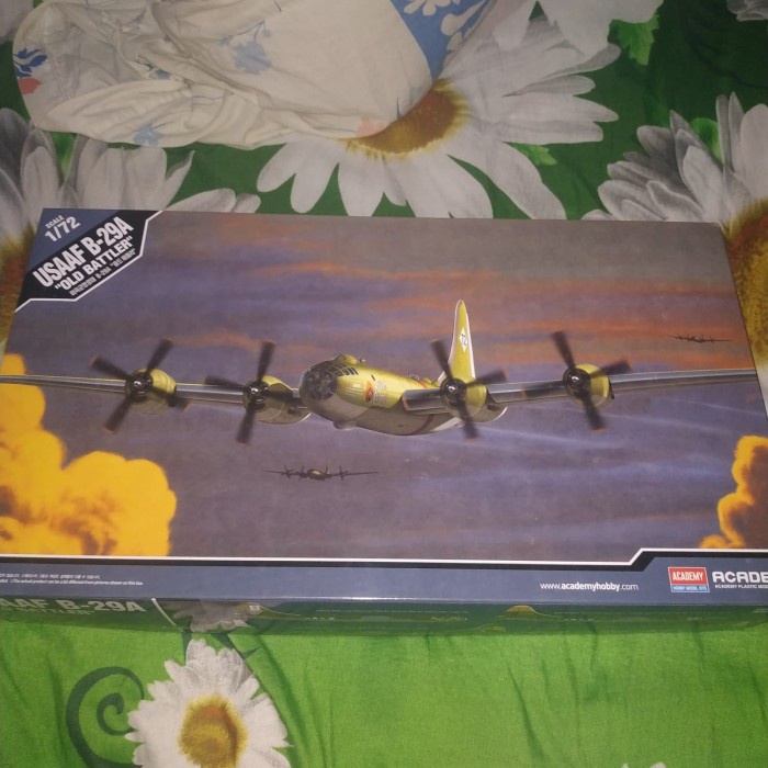 ✨New Pesawat B-29 A Old Battler 1/72 Mokit Academy 12517 Sale Terbaru