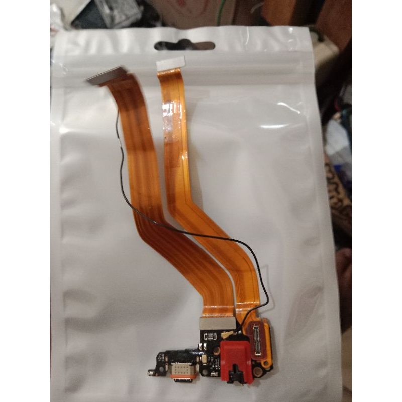 Konektor Cas Board Cas Dan Fleksibel Penghubung Lcd Vivo V20 Ori Copotan