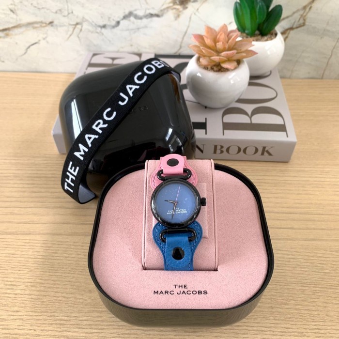 ✅New Ori Marc Jacobs Mj0120179292 The Cuff Quartz Blue Dial Bisa Gojek