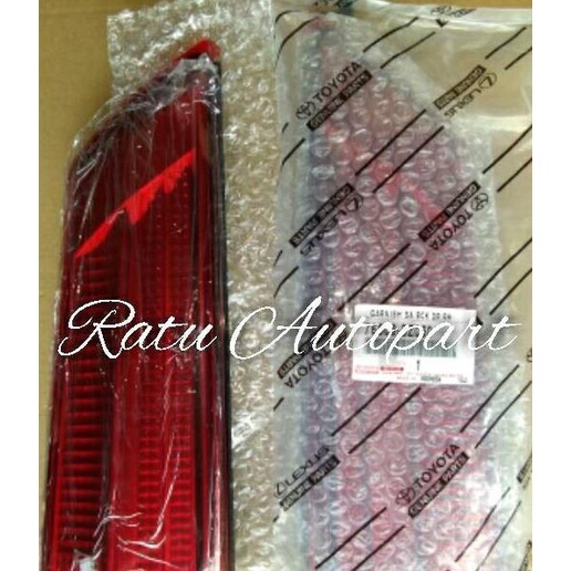 Reflektor Lampu Stop Belakang Calya & Sigra