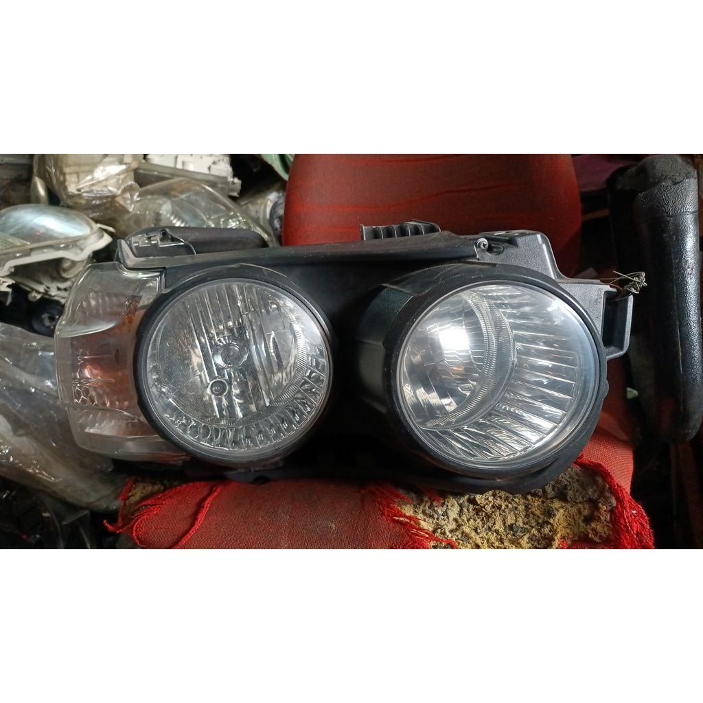 Headlamp lampu depan kanan aveo sonic original