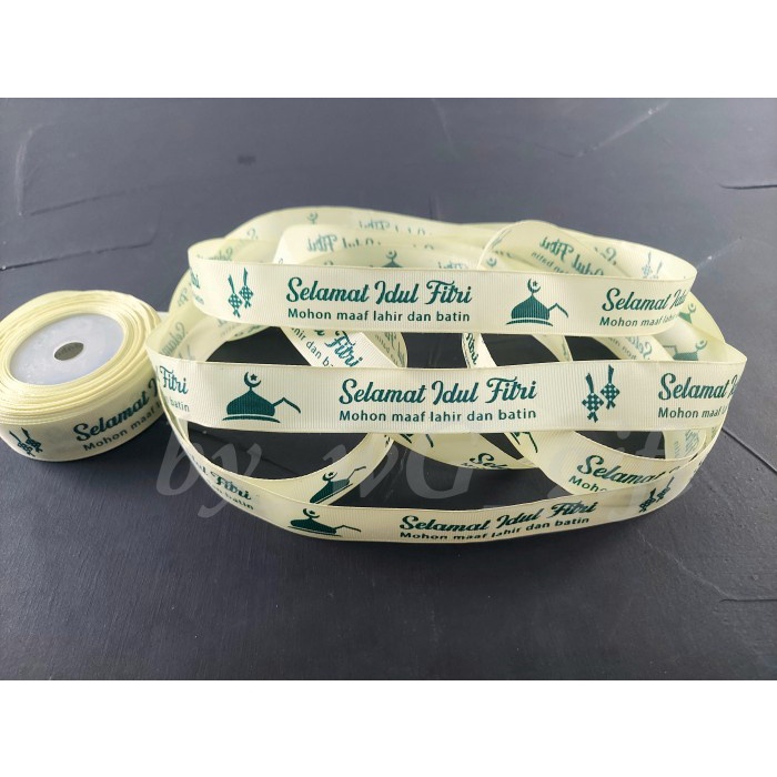 

Pita Idul Fitri - GrossGrain - Hijau Muda C ; Lebar 2.5 cm ;P 20 yard