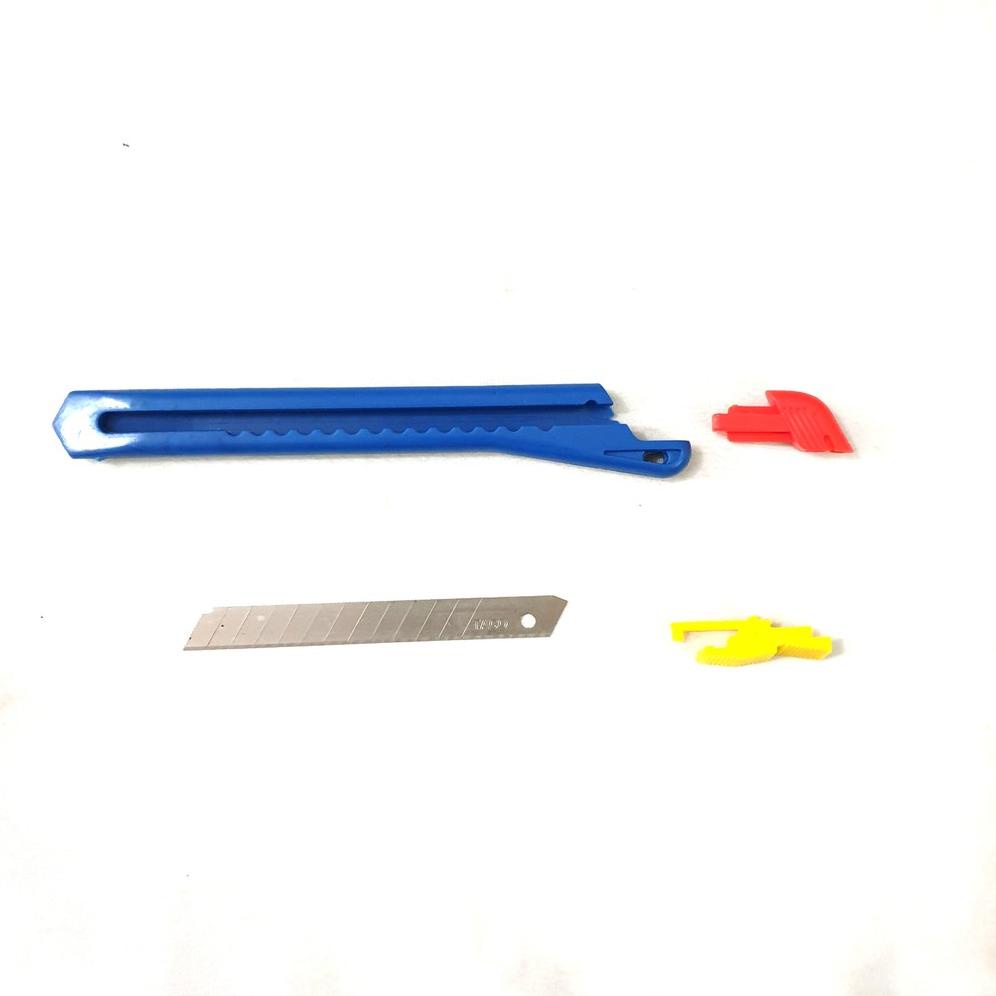 

Cutter/Silet/Pemotong Taco 78 Butek Kecil