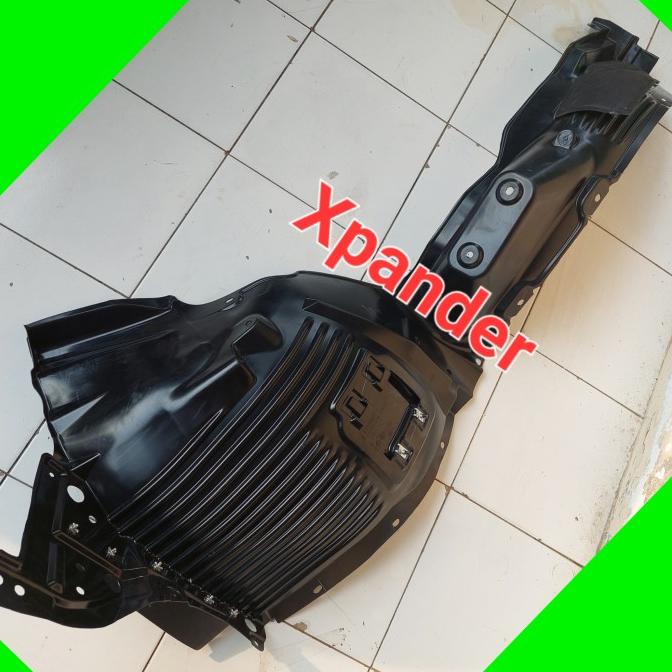 Liner fender Depan Mitsubishi Xpander Original