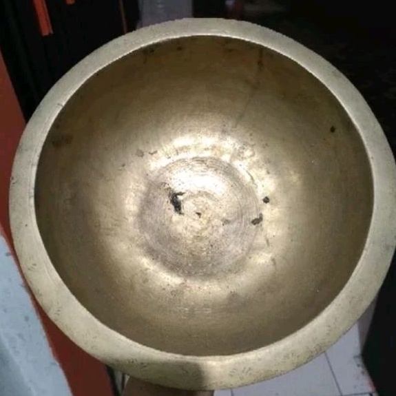 BOKOR KUNO KUNINGAN ASLI