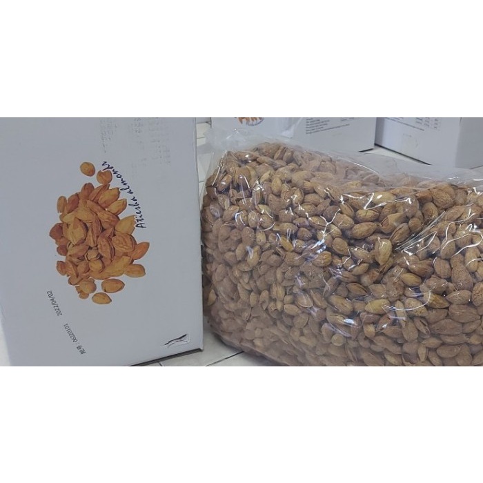 

Kacang Almond Panggang DUS-10KG Roasted Milk Kulit In Shell Cangkang