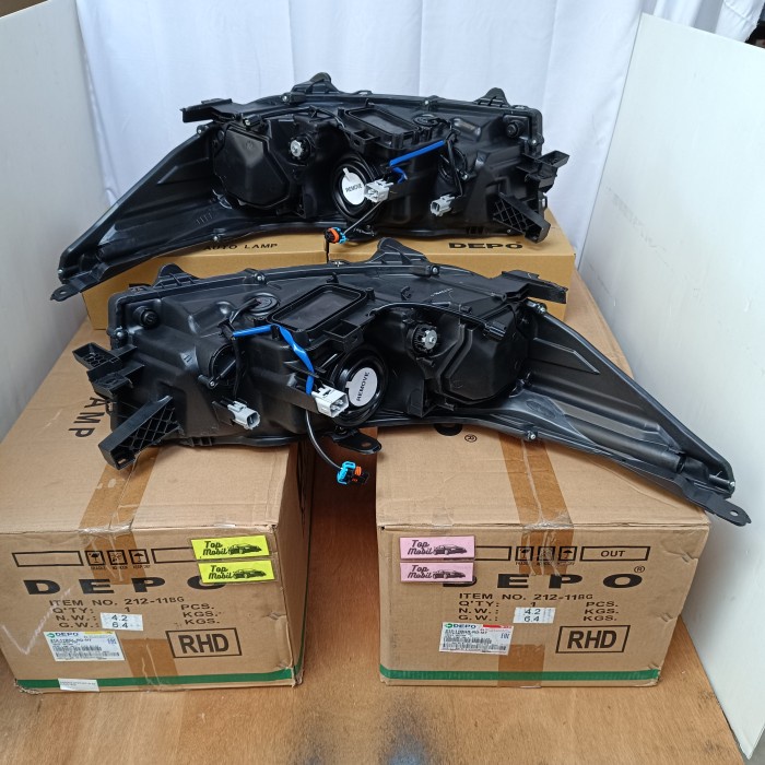 head lamp lampu besar innova venturer 2017 up 212-11bg - rd-m7 depo lilaajah1516