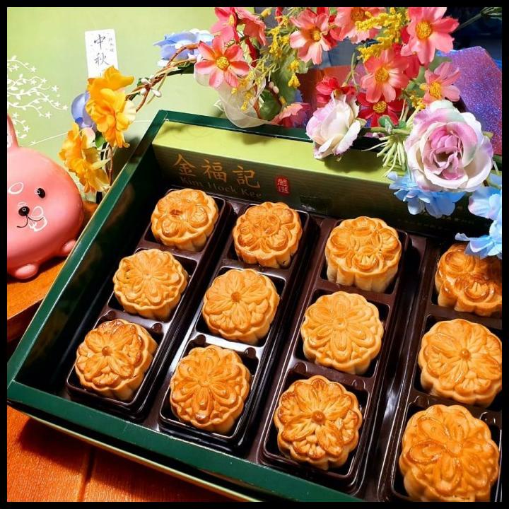 

TERMURAH MOONCAKE KUE BULAN HALAL ISI TELUR KECIL@12PCS