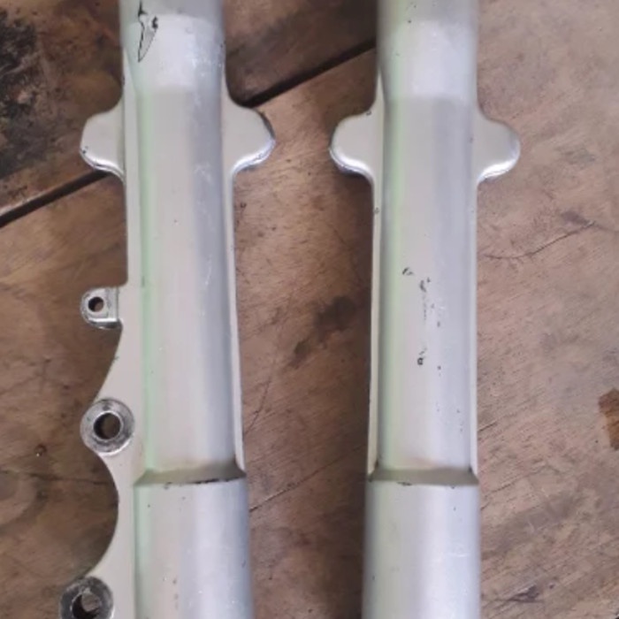 {BEKAS} Tabung shock depan nouvo z ataw old Limited