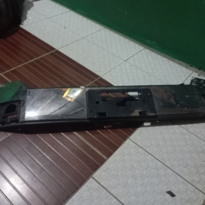 {BEKAS} Ram Grill Toyota Vellfire Chrome Murah