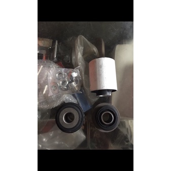 Bushing arm depan Mercy W202