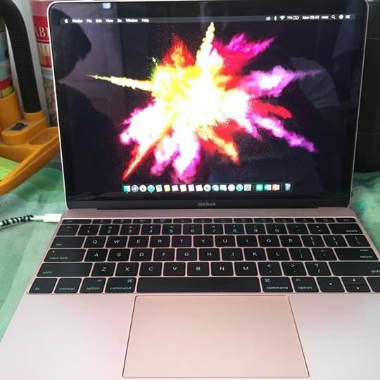 Bae Macbook Retina 12" Rose Gold 2016 -