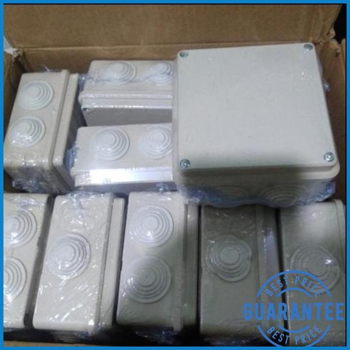 

BOX KOTAK DORADOS DURADUS MASKO PUTIH PLASTIK D128P 128X128X75 CM | BPL