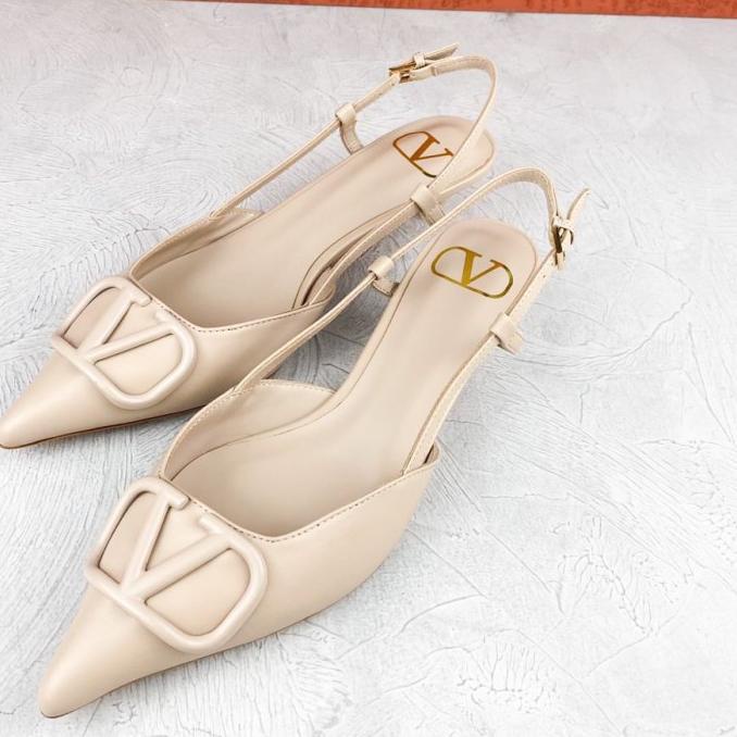Vltn Nude Beige V Logo Kitten Heels Vvip Quality Momomshop1