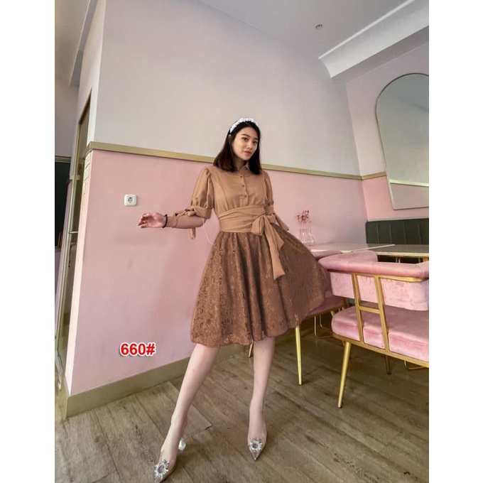 Kuntistore_26 // Dress Natal 660# Midi Dress Moescreap Kombi Brukat Free Belt Kain Terbaik