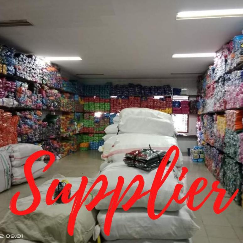 

Kekinian goodie bag 22x24 spunbond tinggi 28cm standing (12pcs) !!