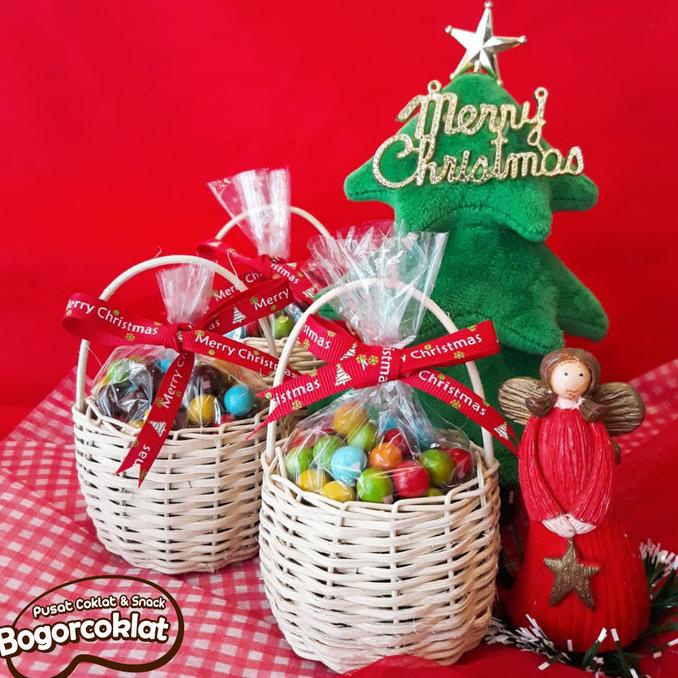 

Parsel Coklat Keranjang Natal Miniwarna Pengiriman Cepat