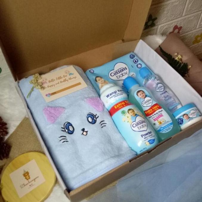 KADO BAYI / HAMPERS BAYI / PERLENGKAPAN BAYI / ALAT MANDI / HANDUK INDAHNABILASTORE