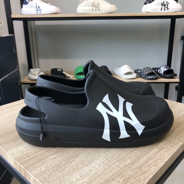 MLB CHUNKY BOUNCER NEW YORK BLACK - 100% ORIGINAL